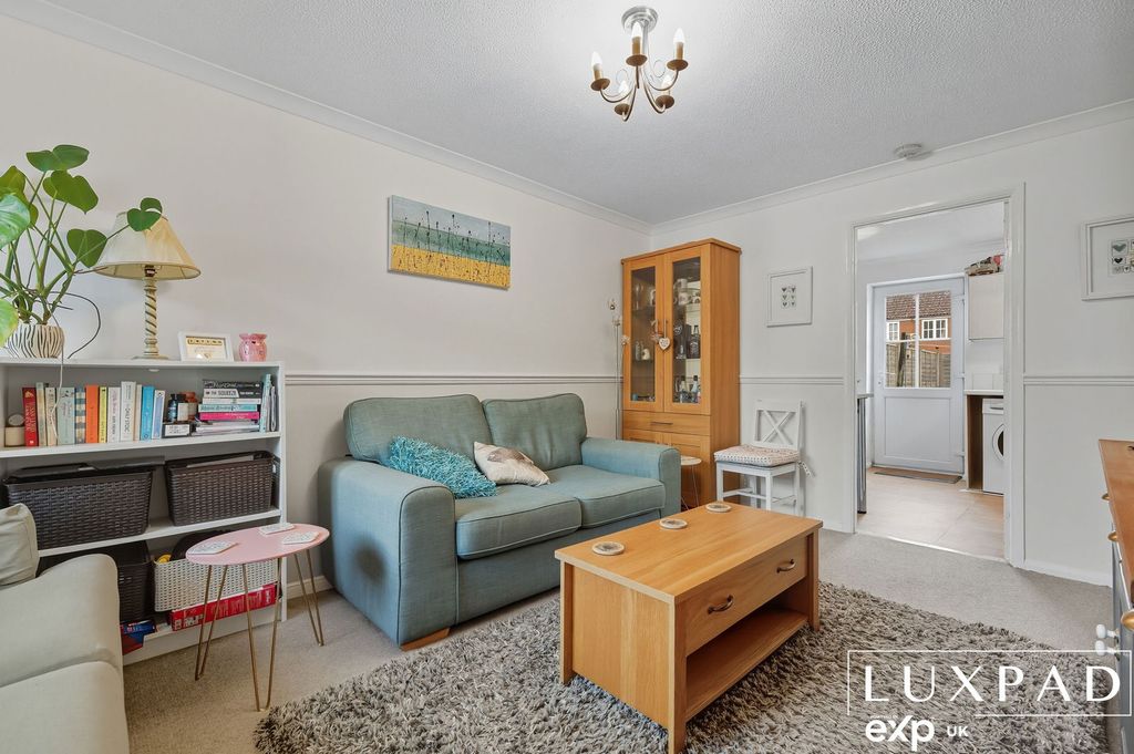 Property photo 3 of 18