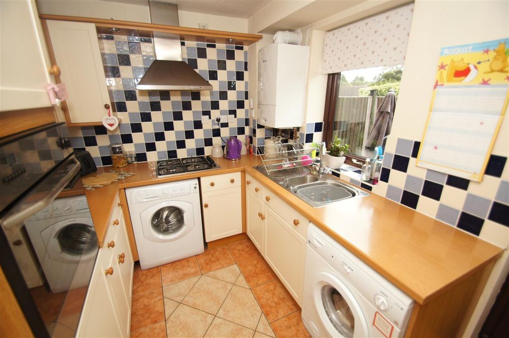 Property photo 3 of 9