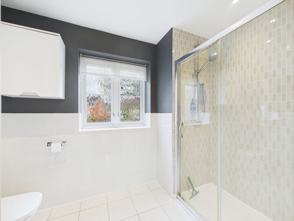 Additional image 13 of 4 bed semi-detached house to rentFarley Close, Wickhurst Green, Horsham, West Sussex RH12