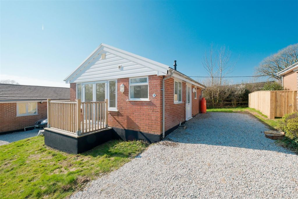 Property photo 1 of 40 Parry_Buttermill Cottages-2.Jpg