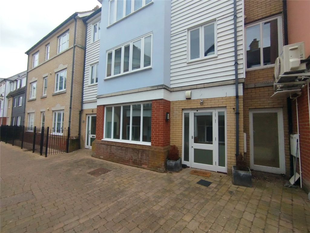 Property photo 1 of 6 Picture No. 10