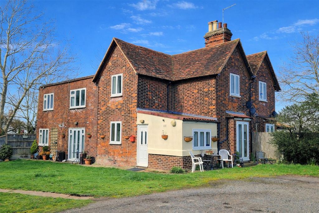 Property photo 1 of 6 69224ee5-d376-409E-8921-6B53d6427d00.Png