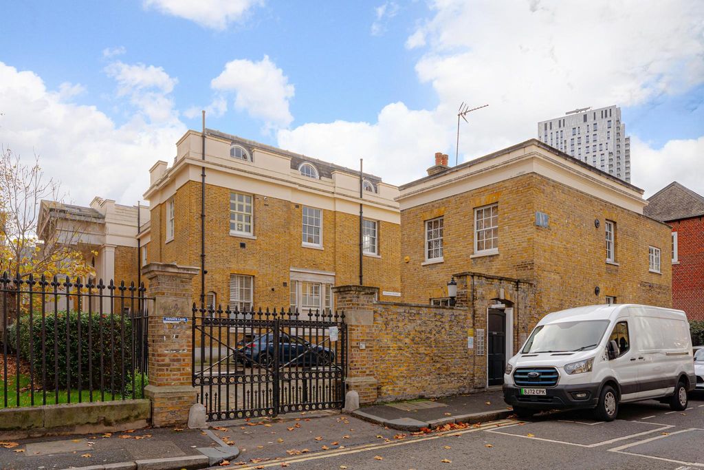 Property photo 3 of 13 Dsc09576-Edit