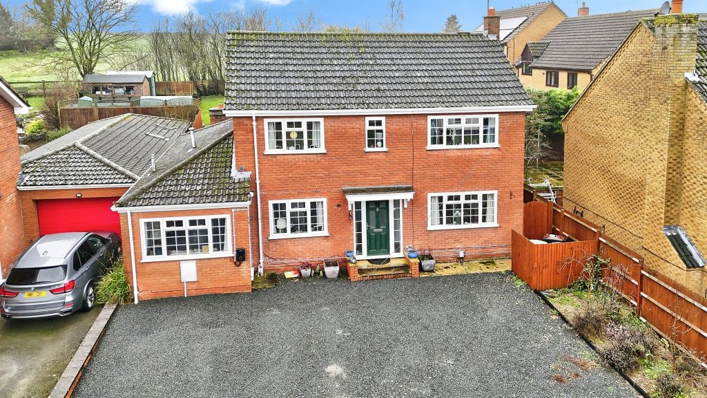 Property photo 1 of 30