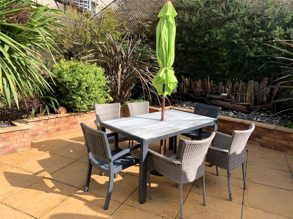 Property photo 3 of 13 Picture No. 23