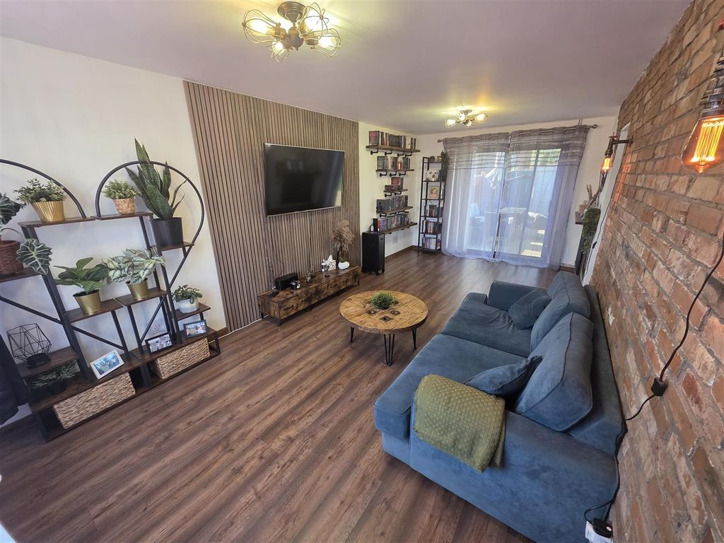 Property photo 2 of 24 20250922_121538.Jpg