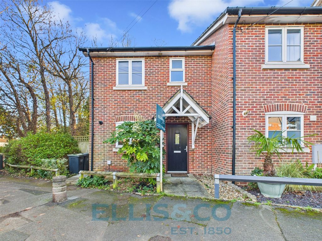 Property photo 1 of 14 Picture No. 17