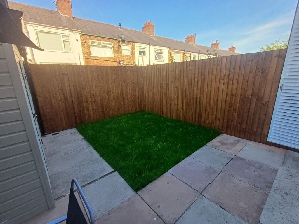 Property photo 3 of 25