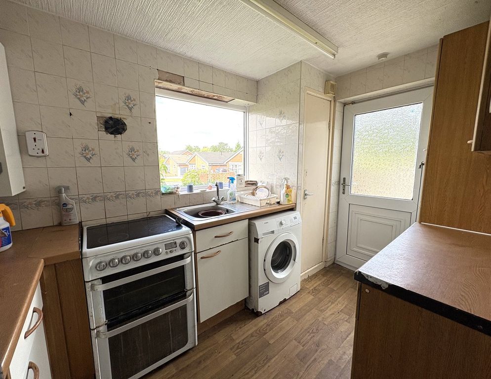 Property photo 2 of 13