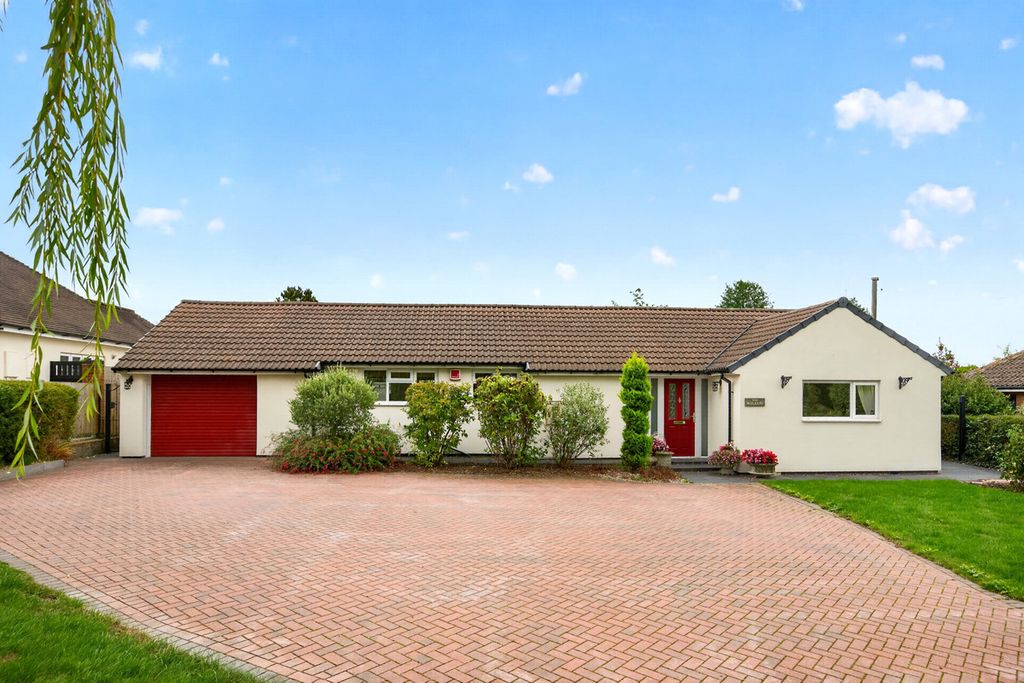 Property photo 1 of 24