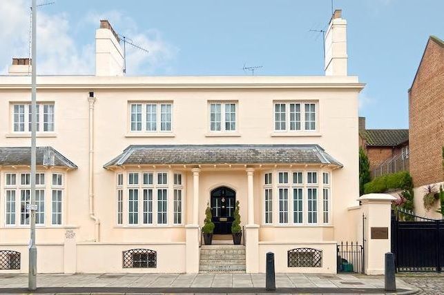 Property photo 1 of 18