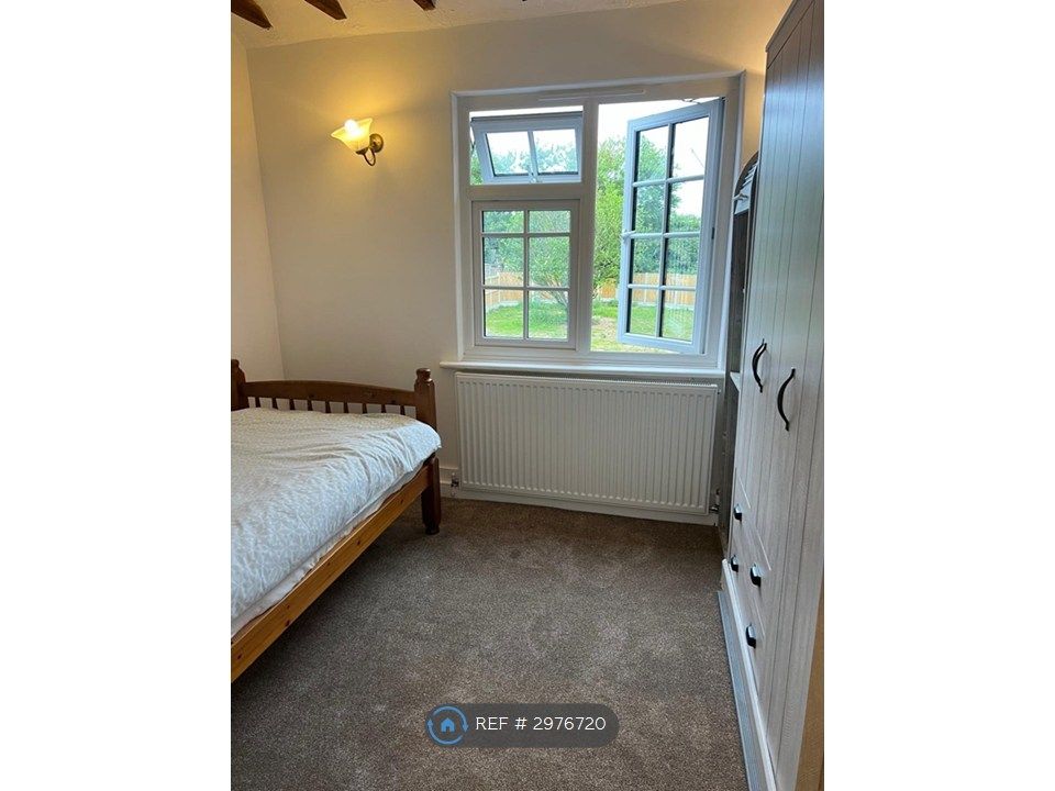 Property photo 3 of 19 Bedroom 3