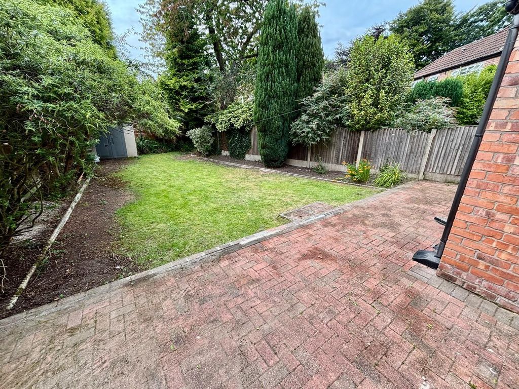 Property photo 2 of 22