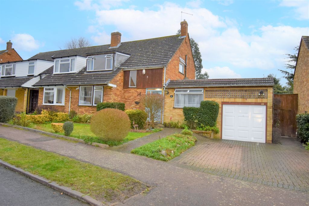 Property photo 1 of 9
