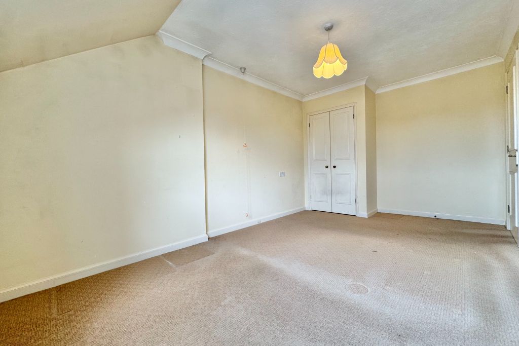 Property photo 3 of 11 Bedroom