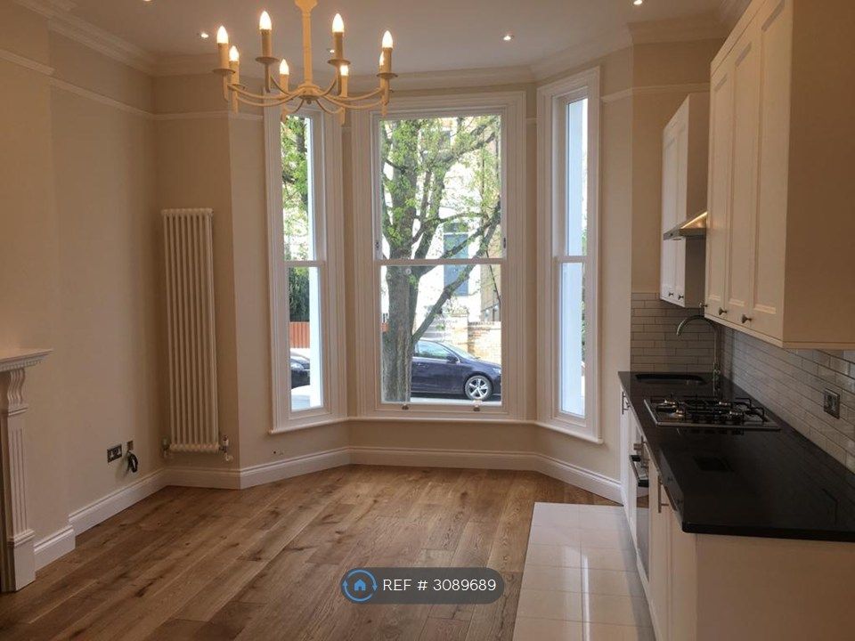 Property photo 2 of 7 Open Plan Living Room