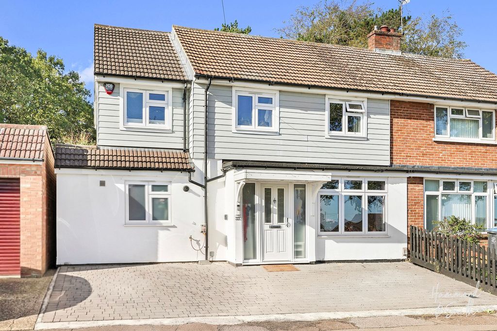 Property photo 1 of 23