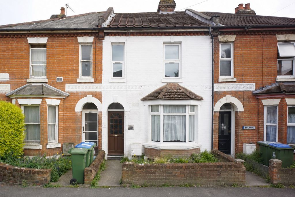 Property photo 1 of 12