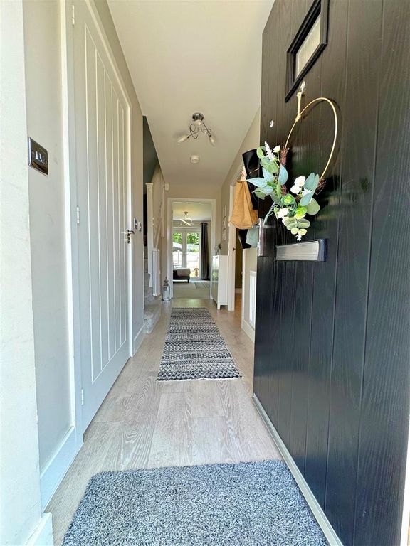 Property photo 3 of 15 Hallway.Jpg