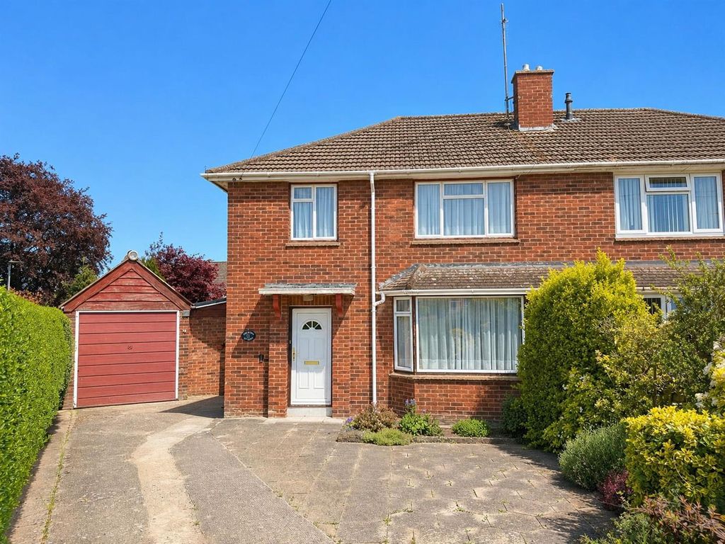 Property photo 1 of 15