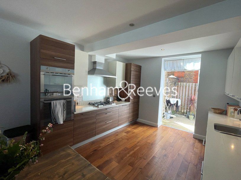 Property photo 2 of 21 Picture No. 02