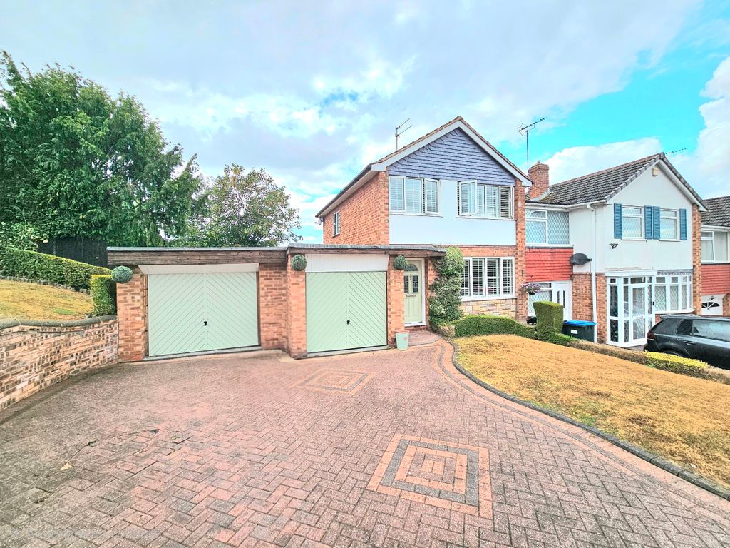 Property photo 1 of 26