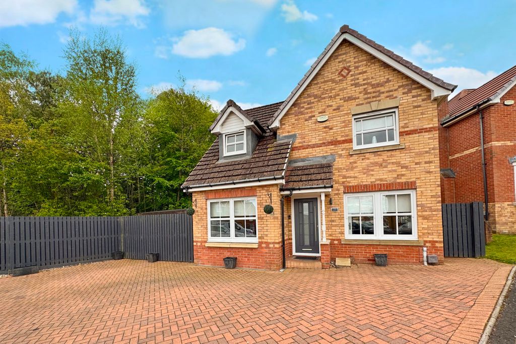 Property photo 1 of 25