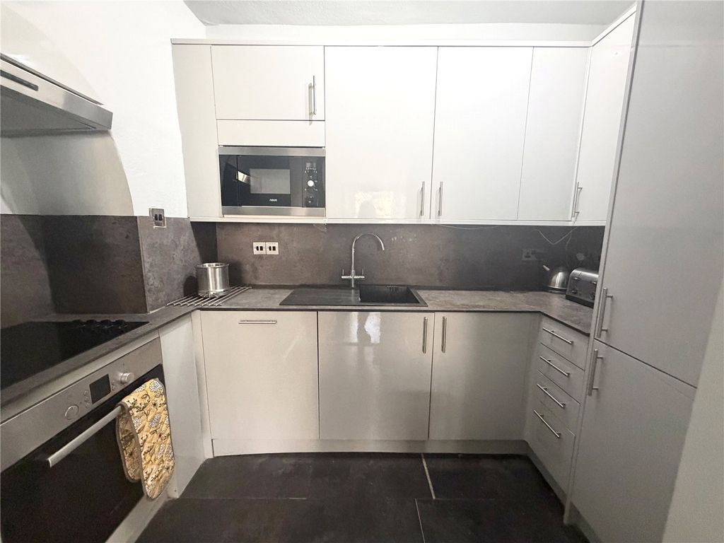 Property photo 3 of 8 Picture No. 03