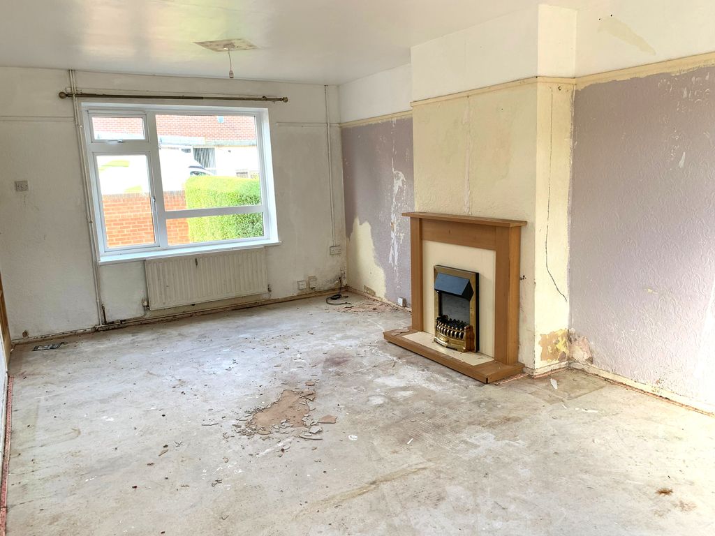 Property photo 3 of 11 A6