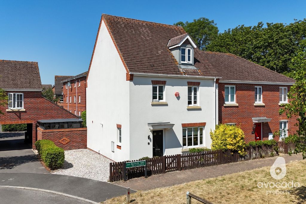 Property photo 1 of 23 5300460