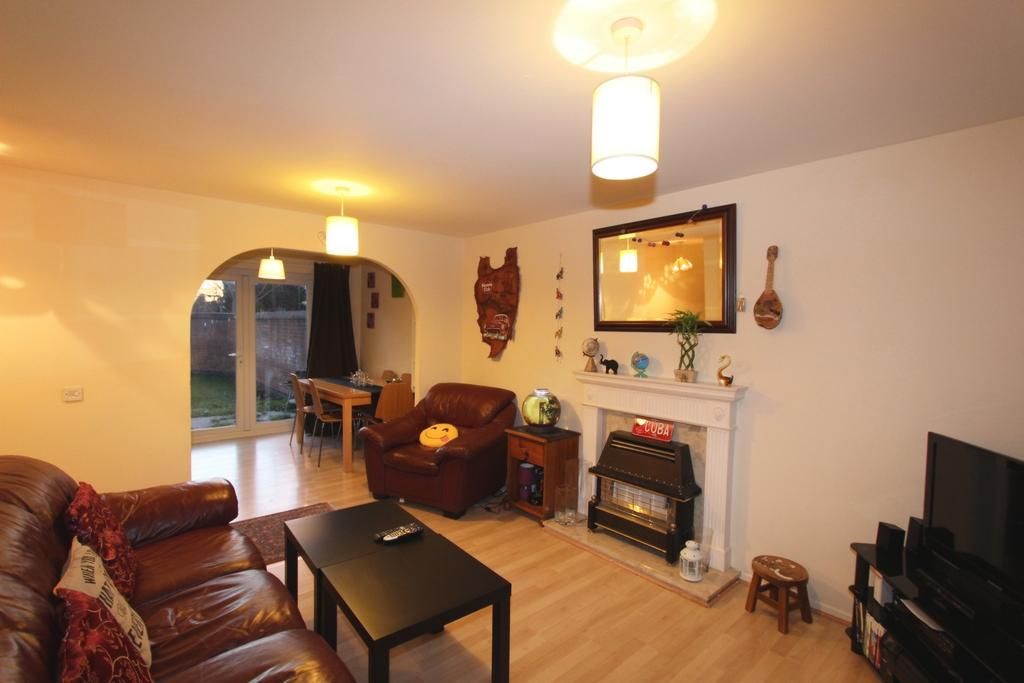 Property photo 3 of 10 Photo 1