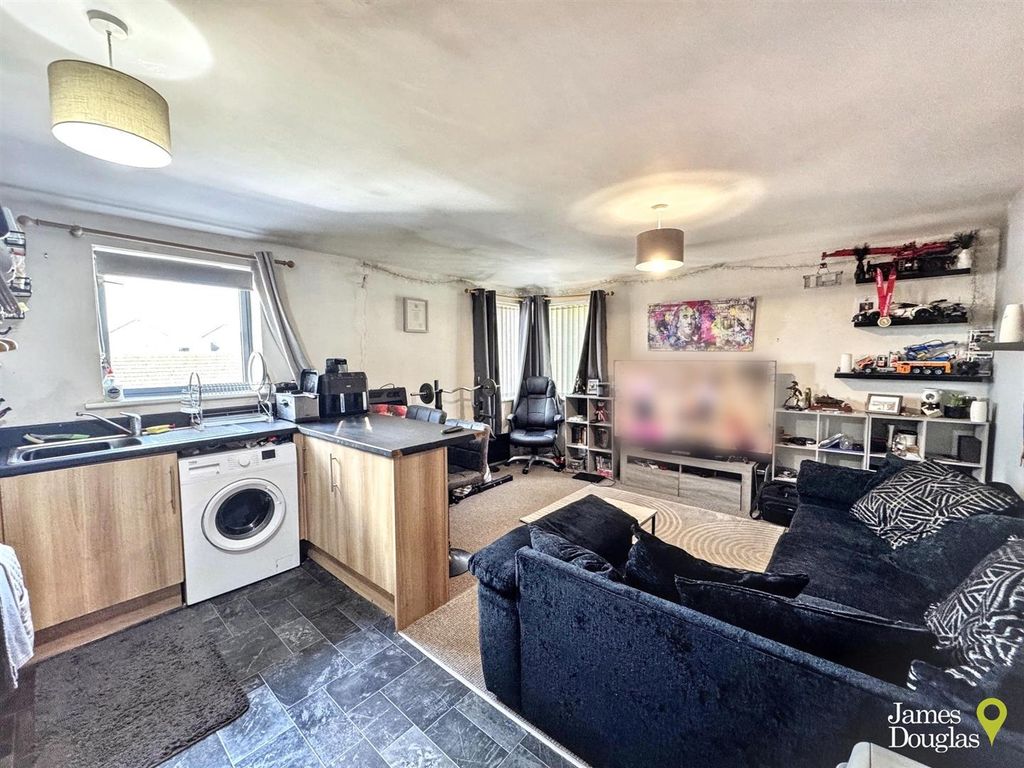 Property photo 2 of 8 Img_6505_Blurred.Jpg