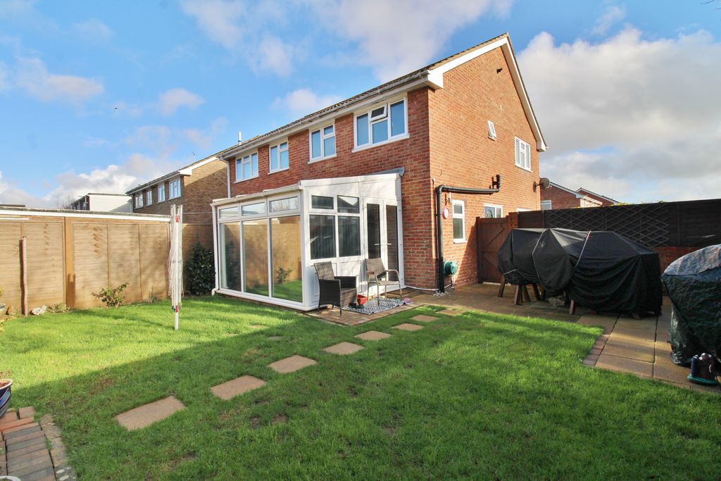 Property photo 3 of 17