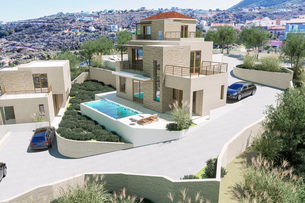 Property photo 3 of 18