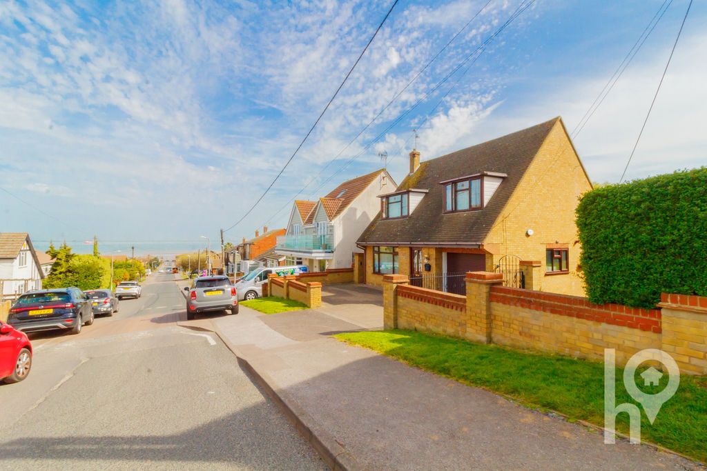 Property photo 1 of 10 Photo 10