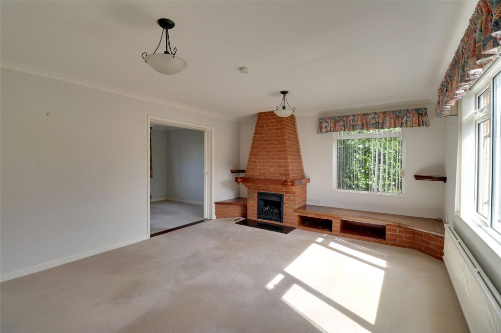 Property photo 3 of 13 Living Room