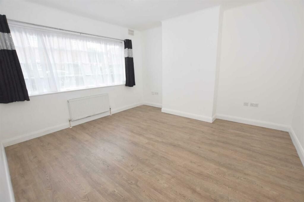 Property photo 1 of 6 1.Jpeg