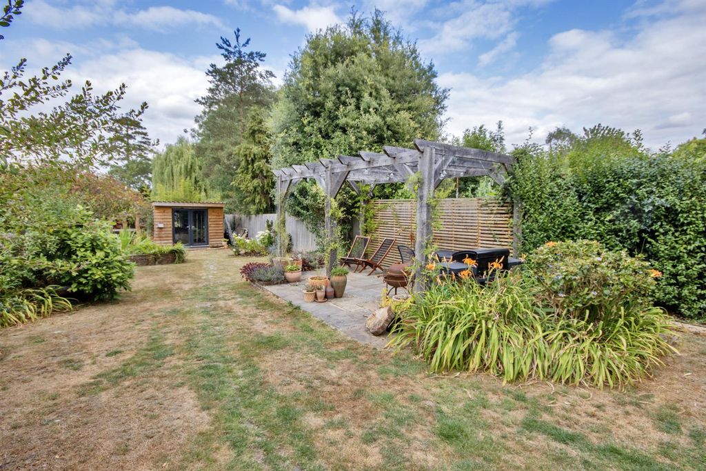 Property photo 3 of 16 64496_007.Jpg