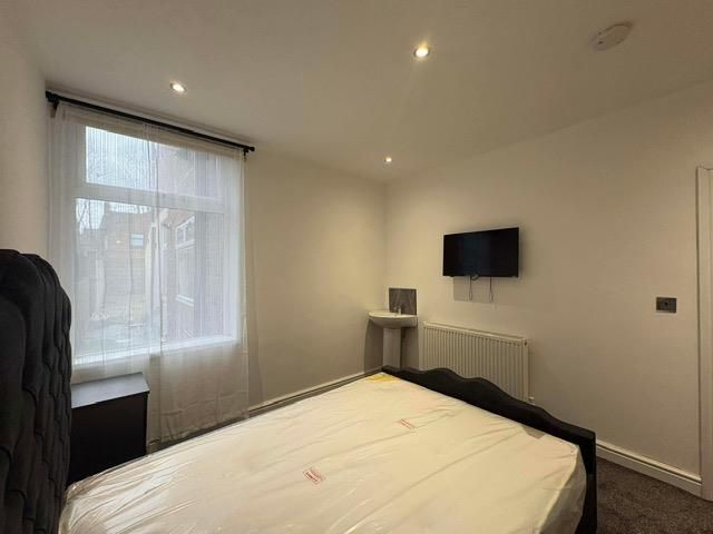 Property photo 2 of 8 298B29Eb-Abfc-489c-9E24-Ab074d7Fc614.Jpg
