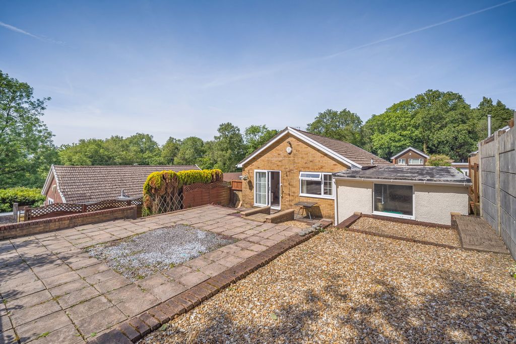 Property photo 3 of 18