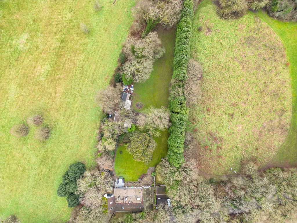 Property photo 3 of 59