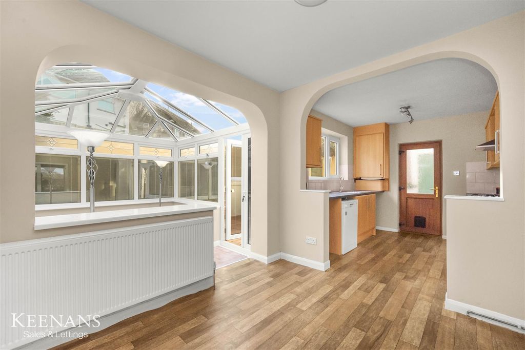 Property photo 2 of 33 2.Jpg