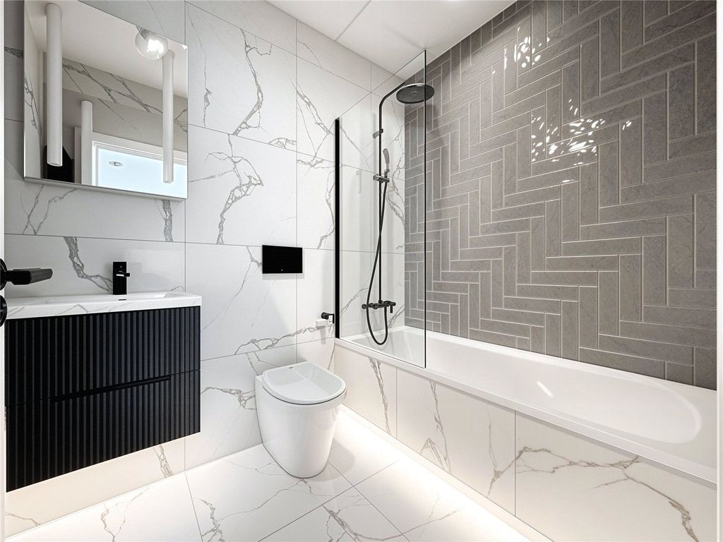 Property photo 2 of 7 Picture No. 04