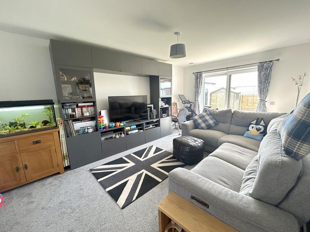 Property photo 2 of 14 Img_5170.Jpg