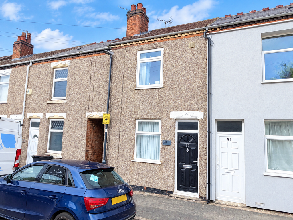 Property photo 1 of 11 Sunny Terraced Houses With Blue Audi