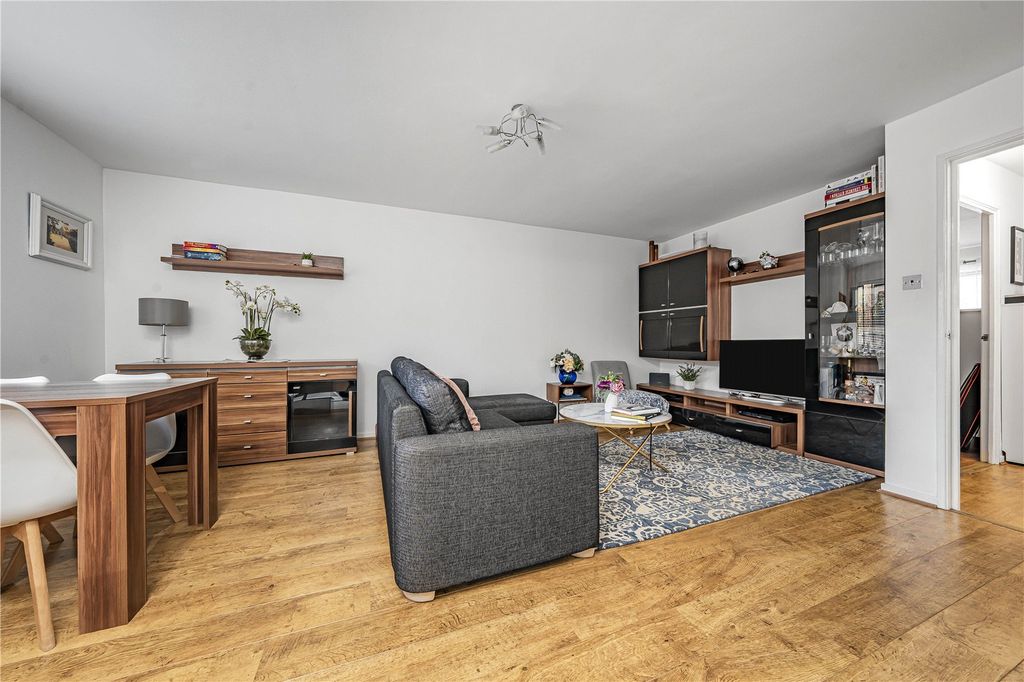 Property photo 3 of 13 Picture No. 10