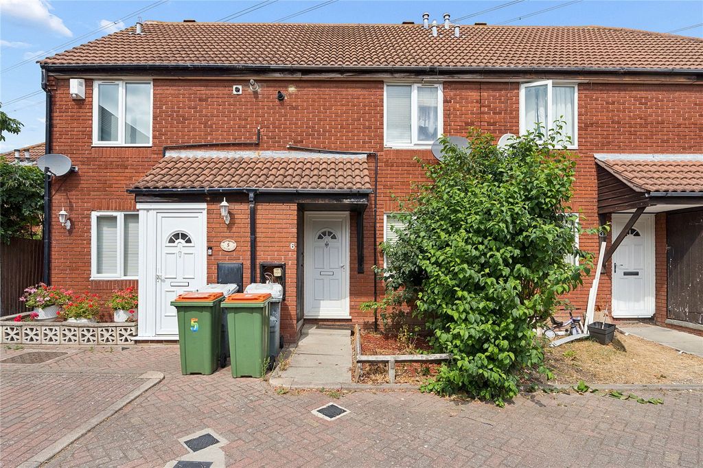Property photo 1 of 10 Picture No. 02