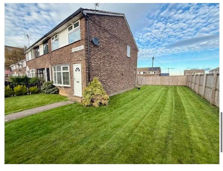 Property photo 3 of 13