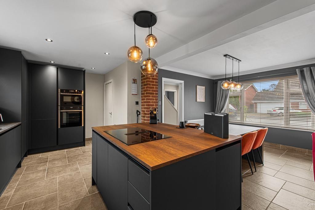 Property photo 2 of 20 Photo 2