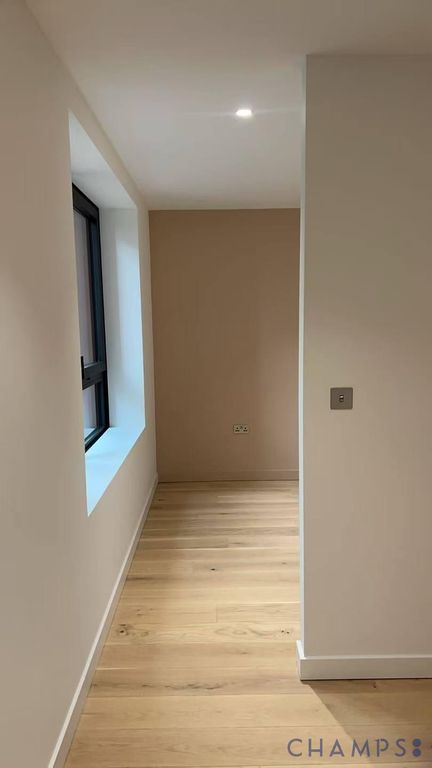 Property photo 1 of 6 Studio Flat To Rent In Greenwich Peninsula